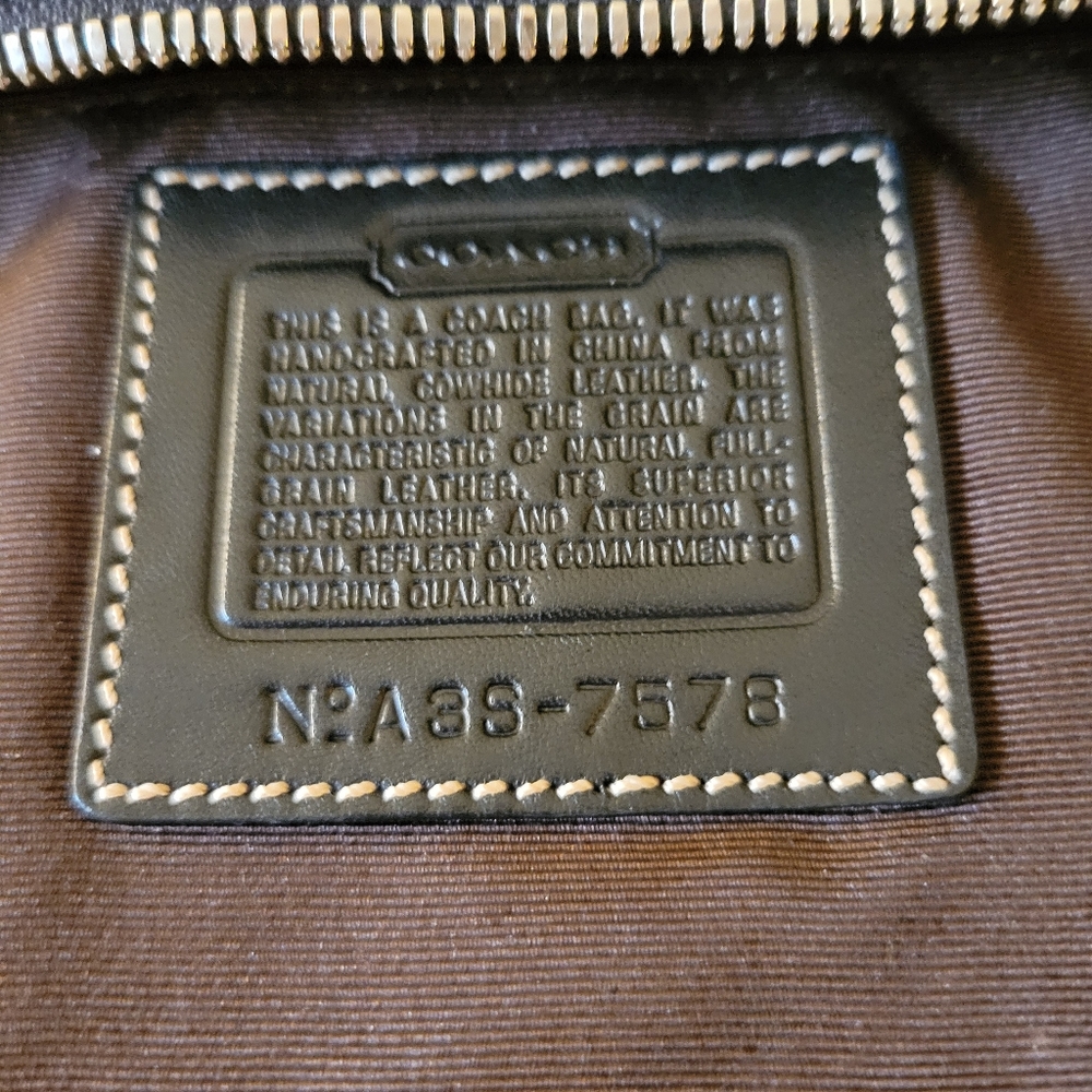 Coach slim Demi in black leather. - Picture 7 of 7